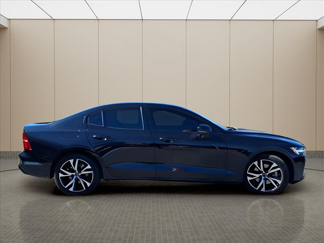 2025 Volvo S60 B5 Core