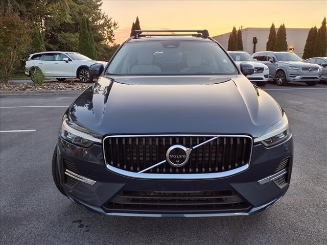 2022 Volvo XC60 B5 Momentum