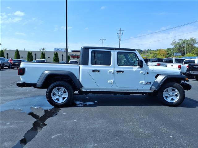 2023 Jeep Gladiator Sport