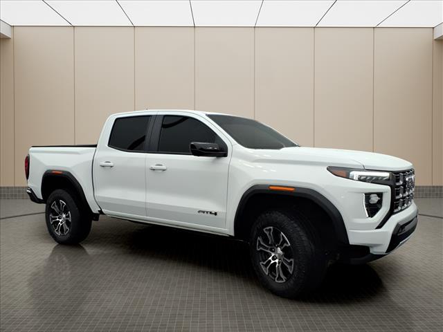 2025 GMC Canyon AT4