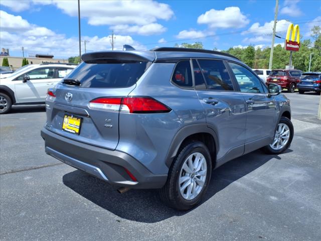 2022 Toyota Corolla Cross LE