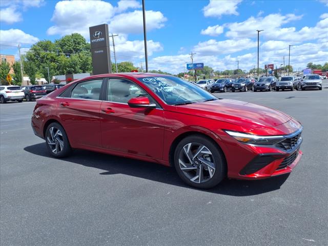 2024 Hyundai ELANTRA SEL