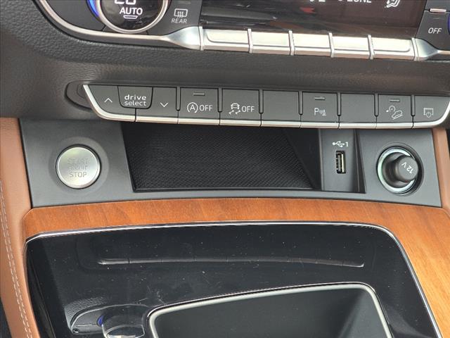 2022 Audi Q5 45 S line Premium quattro