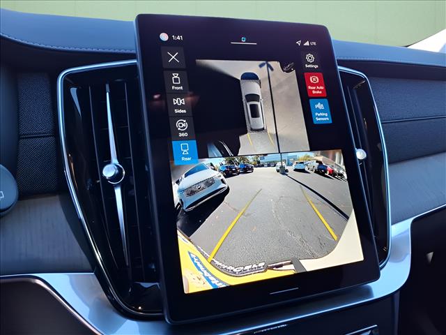 2026 Volvo XC90 B6 Ultra