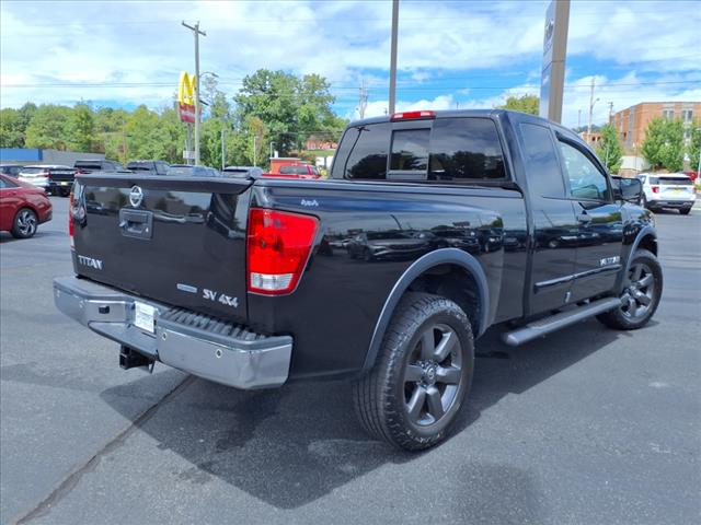 2015 Nissan Titan SV