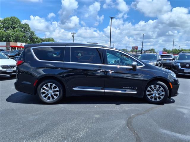2024 Chrysler Pacifica Plug-In Hybrid Pinnacle