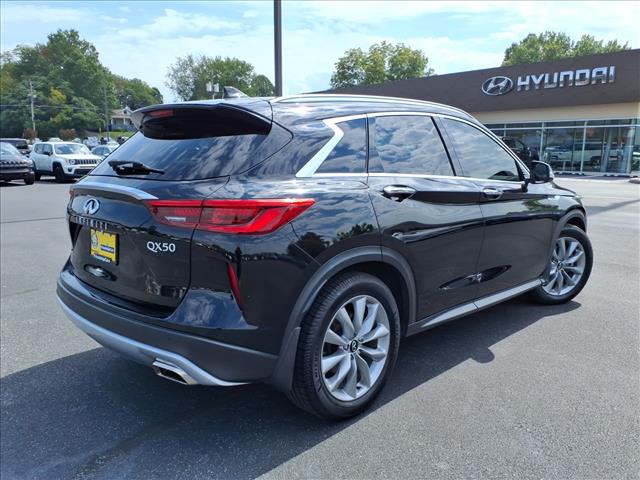 2021 INFINITI QX50 LUXE