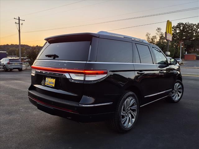 2022 Lincoln Navigator Reserve