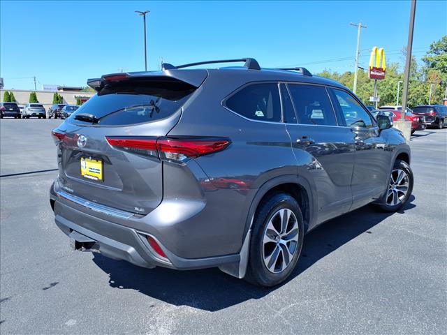 2021 Toyota Highlander XLE
