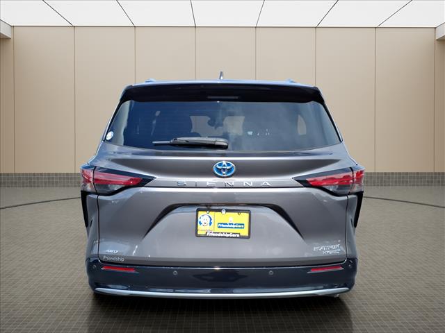 2021 Toyota Sienna Platinum 7 Passenger