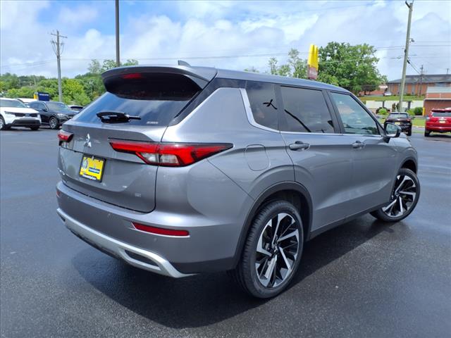 2022 Mitsubishi Outlander SE