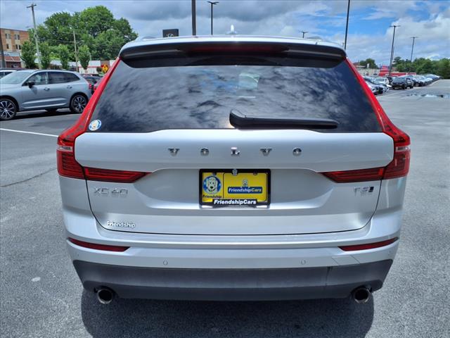 2019 Volvo XC60 T5 Momentum