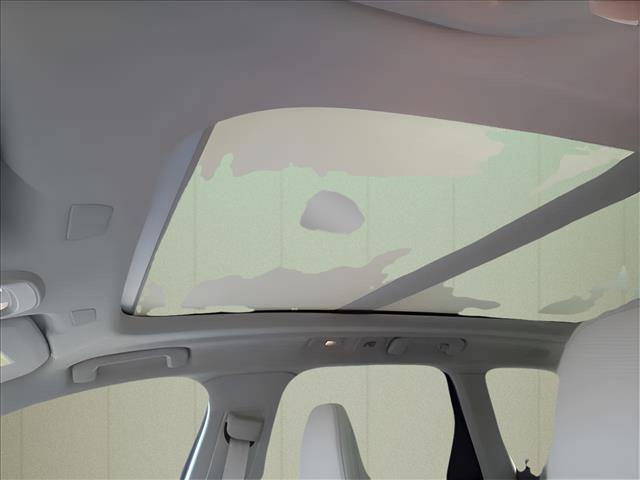 2025 Volvo XC60 T8 Plus