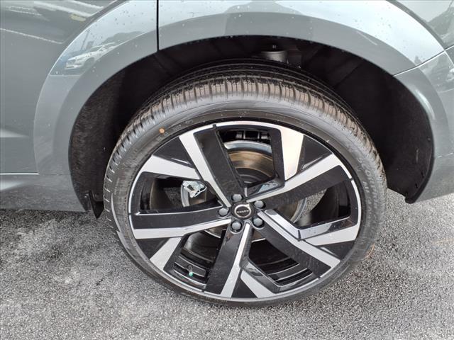 2026 Volvo XC60 T8 Ultra