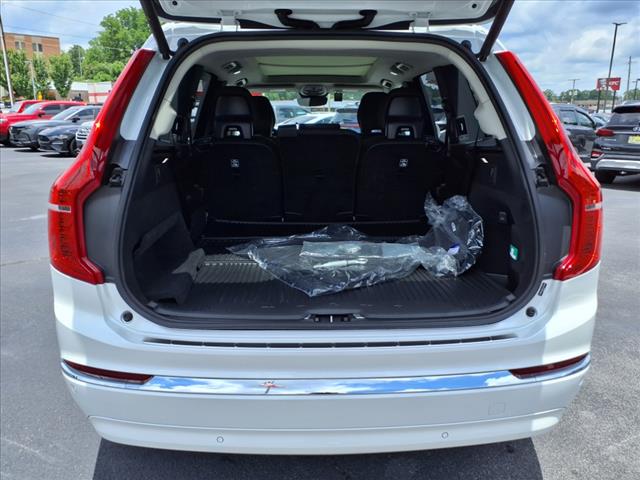 2025 Volvo XC90 B6 Plus 7-Seater