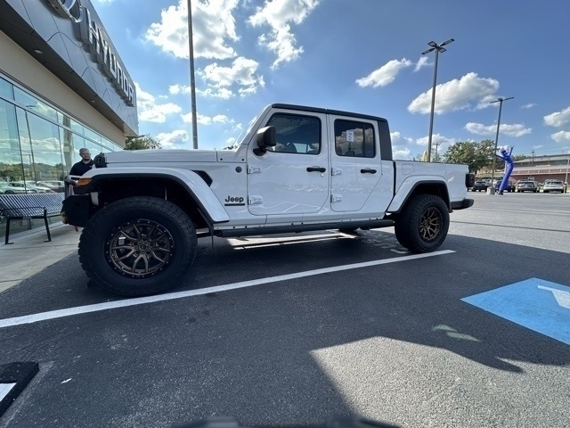 2021 Jeep Gladiator Altitude 80TH ANNIVERSARY EDITION