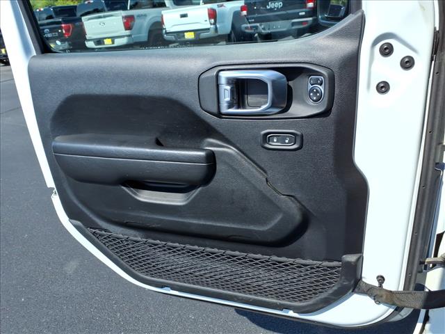2023 Jeep Gladiator Sport