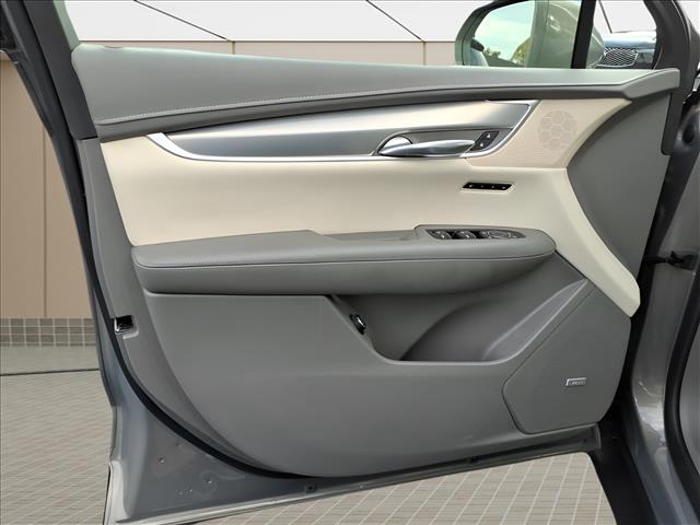 2018 Cadillac XT5 Premium Luxury