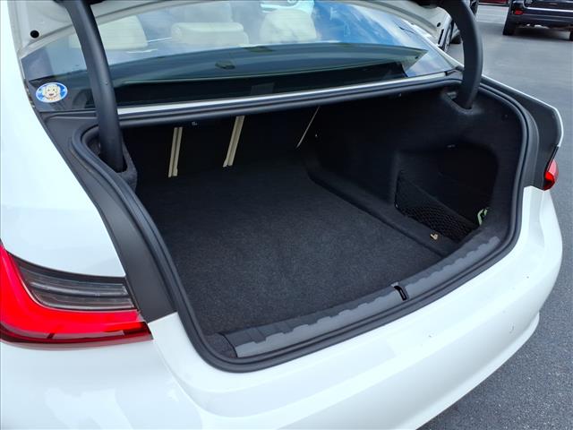 2022 BMW 3 Series 330i xDrive