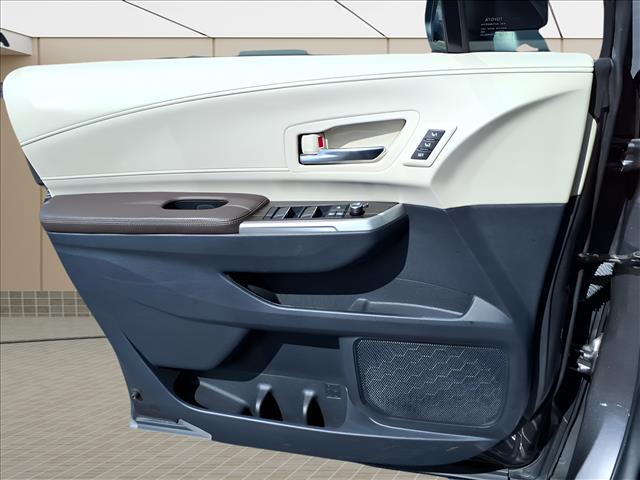 2021 Toyota Sienna Platinum 7 Passenger