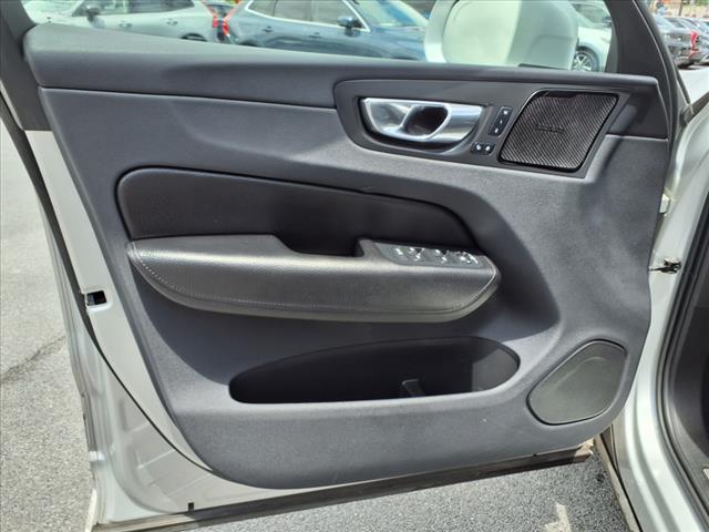 2019 Volvo XC60 T5 Momentum