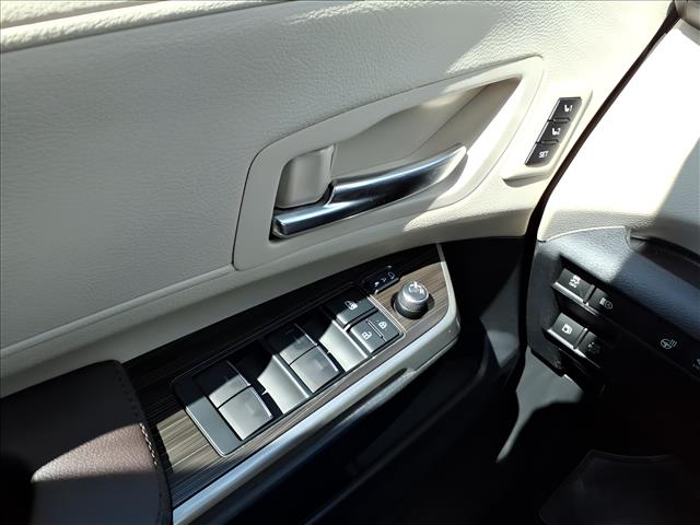 2021 Toyota Sienna Platinum 7 Passenger