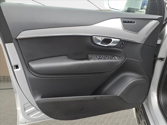 2024 Volvo XC90 B5 Core