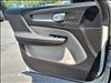 2025 Volvo XC40 B5 Ultra Dark Theme