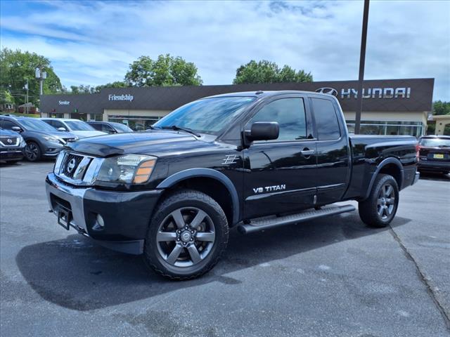2015 Nissan Titan SV
