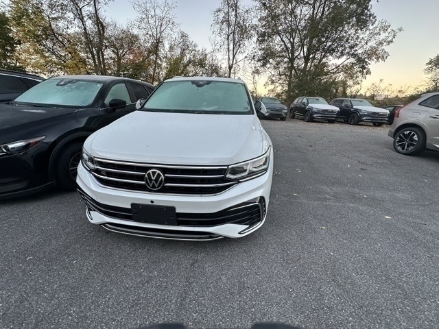 2022 Volkswagen Tiguan 2.0T SEL R-Line
