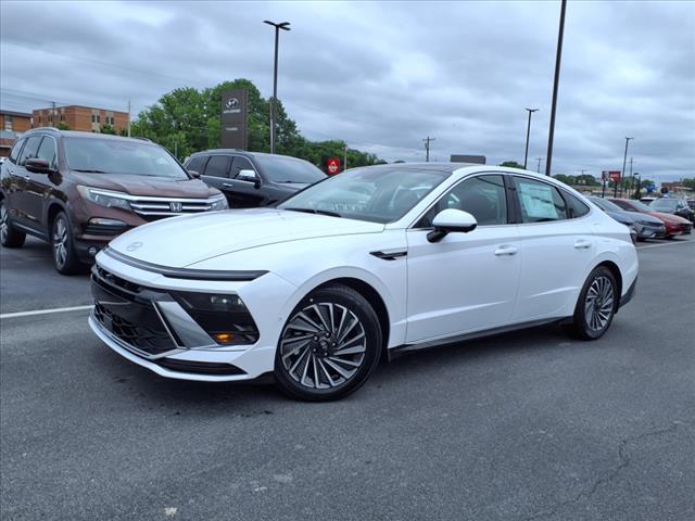 2025 Hyundai SONATA Hybrid Limited