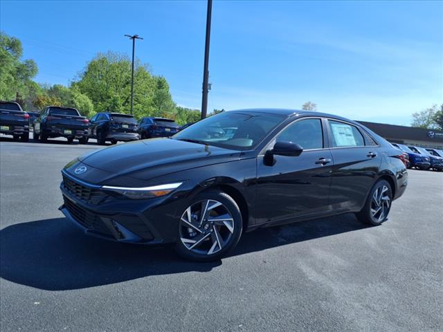 2025 Hyundai ELANTRA SEL Sport