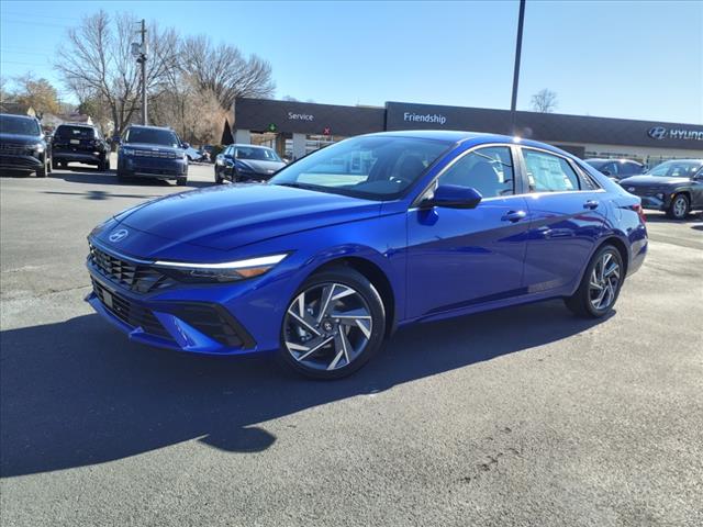 2025 Hyundai ELANTRA SEL