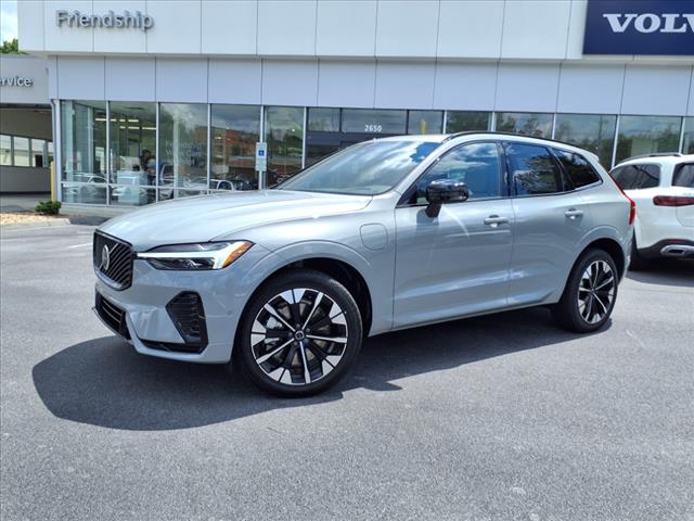 2026 Volvo XC60 T8 Plus