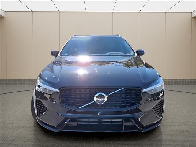 2025 Volvo XC60 T8 Plus