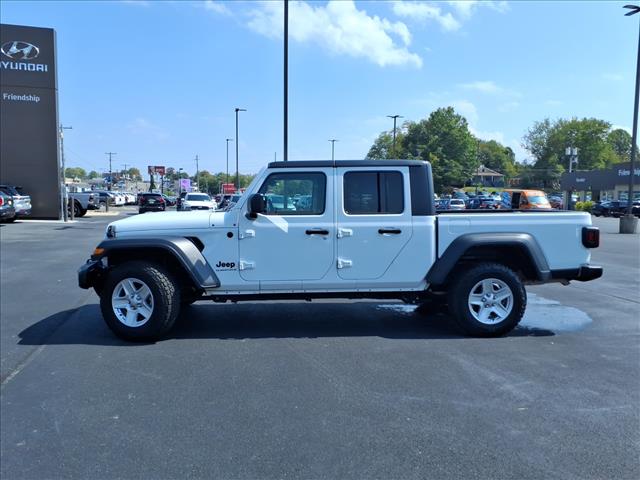 2023 Jeep Gladiator Sport