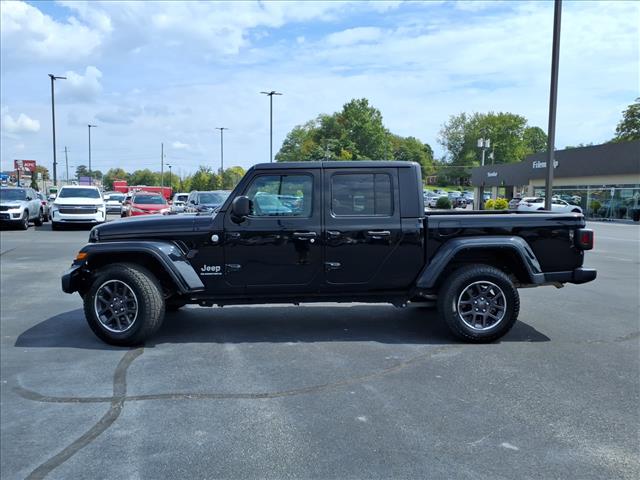 2023 Jeep Gladiator Overland