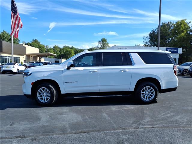 2023 Chevrolet Suburban LT