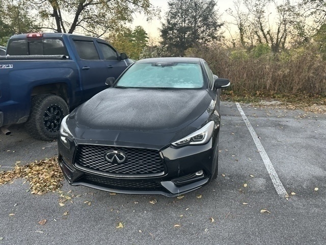 2022 INFINITI Q60 Red Sport 400