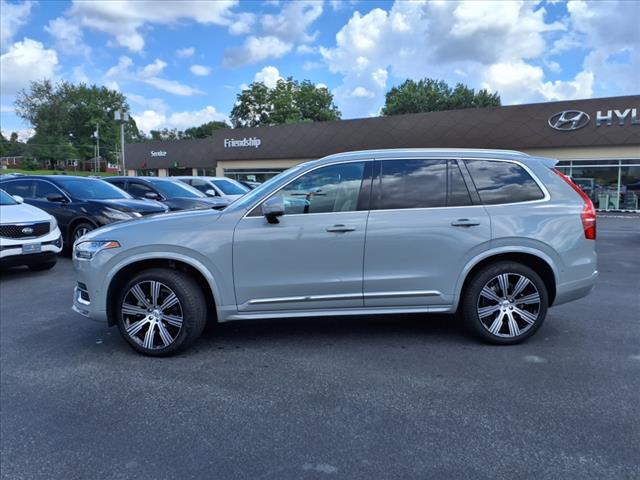 2024 Volvo XC90 B6 Plus Bright Theme
