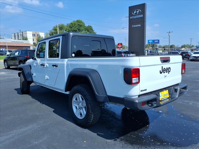 2023 Jeep Gladiator Sport