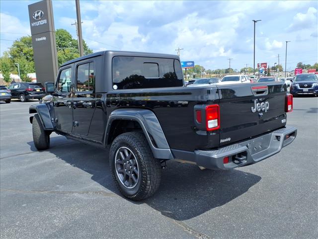 2023 Jeep Gladiator Overland