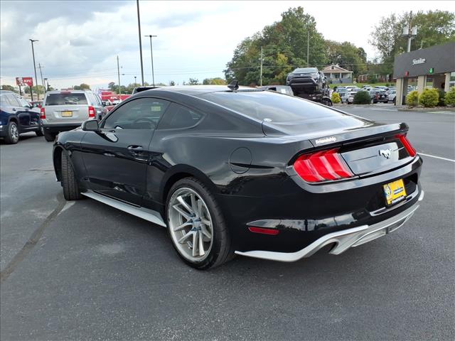 2022 Ford Mustang EcoBoost