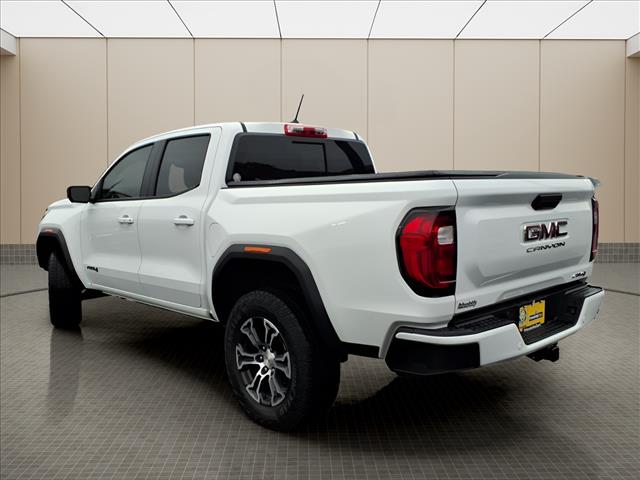 2025 GMC Canyon AT4