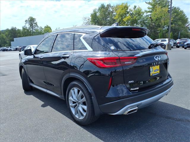 2021 INFINITI QX50 LUXE