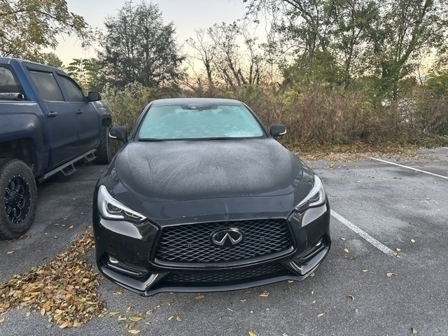 2022 INFINITI Q60 Red Sport 400