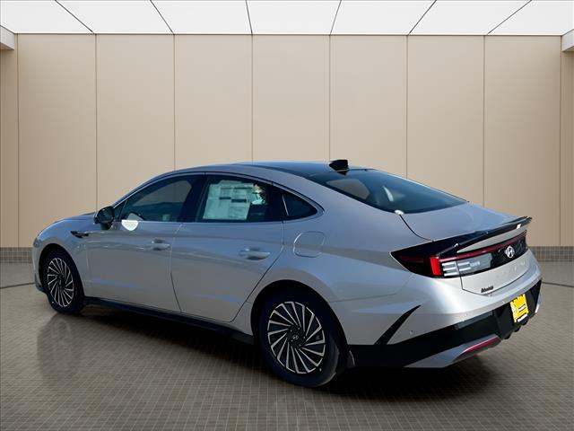 2025 Hyundai SONATA Hybrid Limited