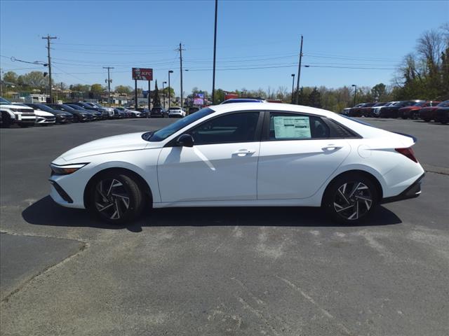 2025 Hyundai ELANTRA SEL