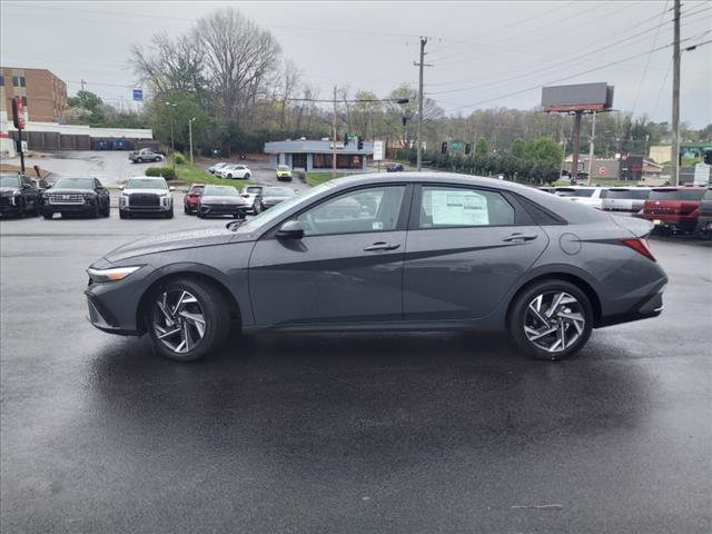 2025 Hyundai ELANTRA SEL