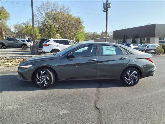 2025 Hyundai ELANTRA Hybrid SEL Sport